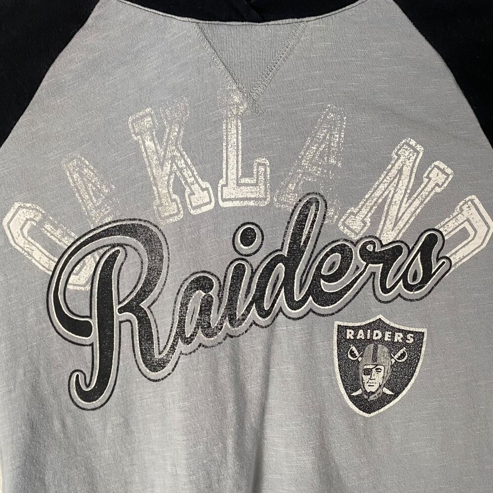 NFL Oakland Raiders Hoodie Women's Small Gray Black Pullover Football Sweatshirt - Picture 9 of 13